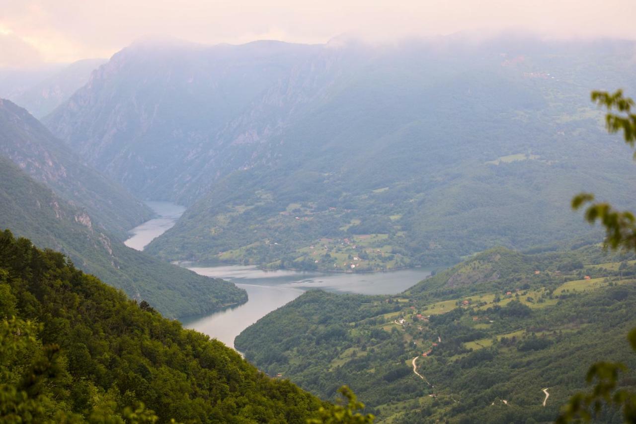 Dren - Banjska Stena Mitrovac Exterior foto